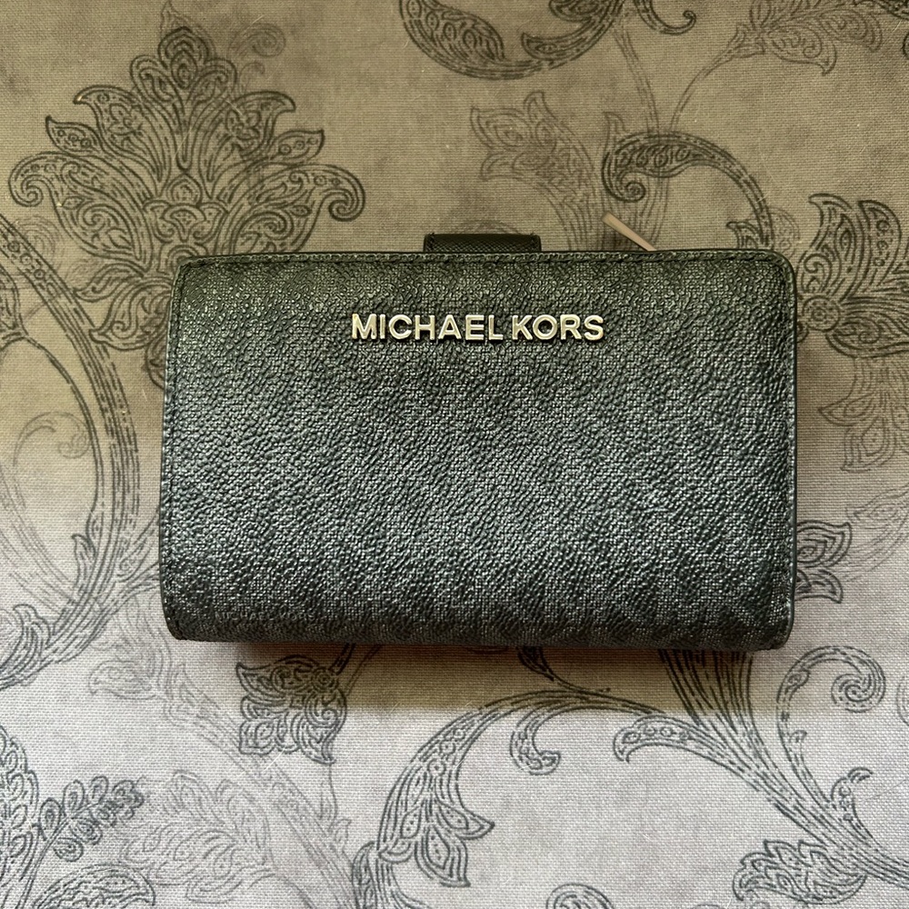 Michael Kors black signature wallet